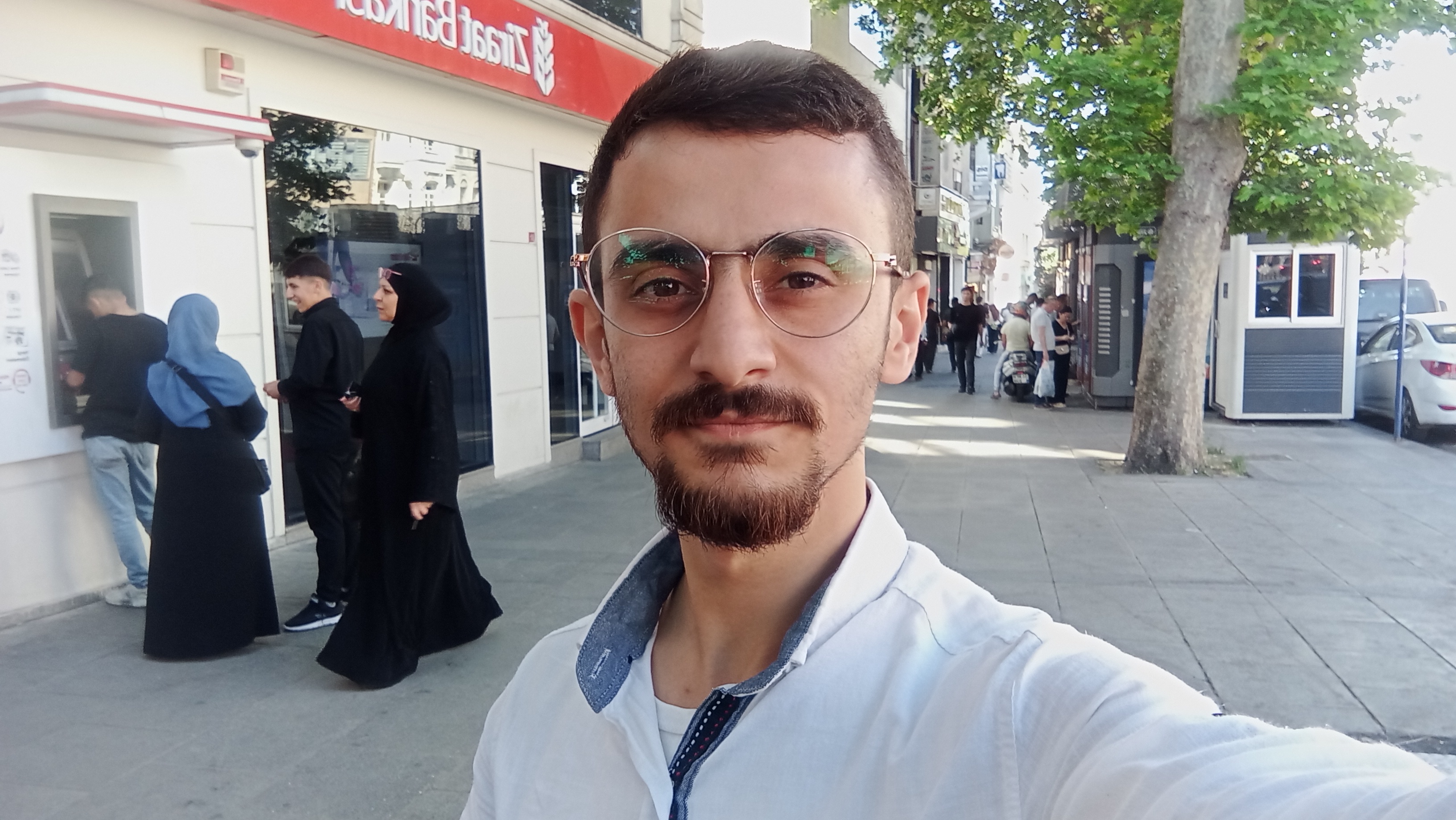 نديم معاز